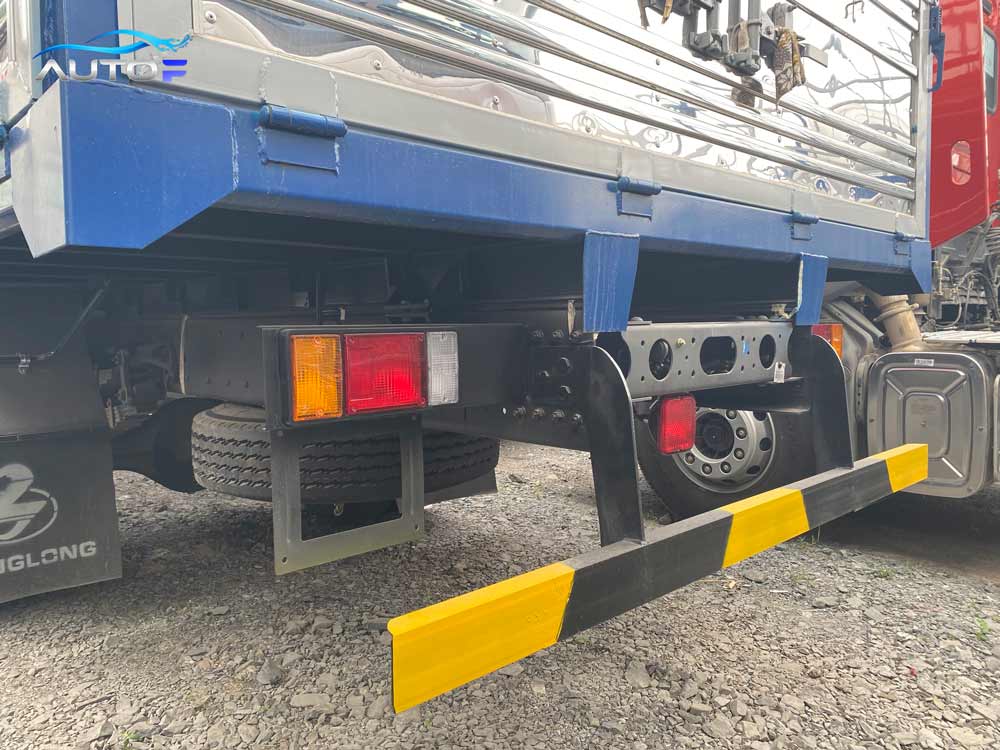 Chenglong M3: Bảng giá, thông số xe tải Chenglong 8 tấn (09/2023)